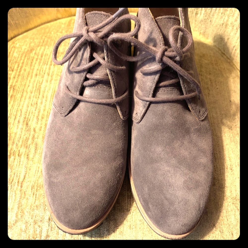 Clarks suede lace up ankle boots 8